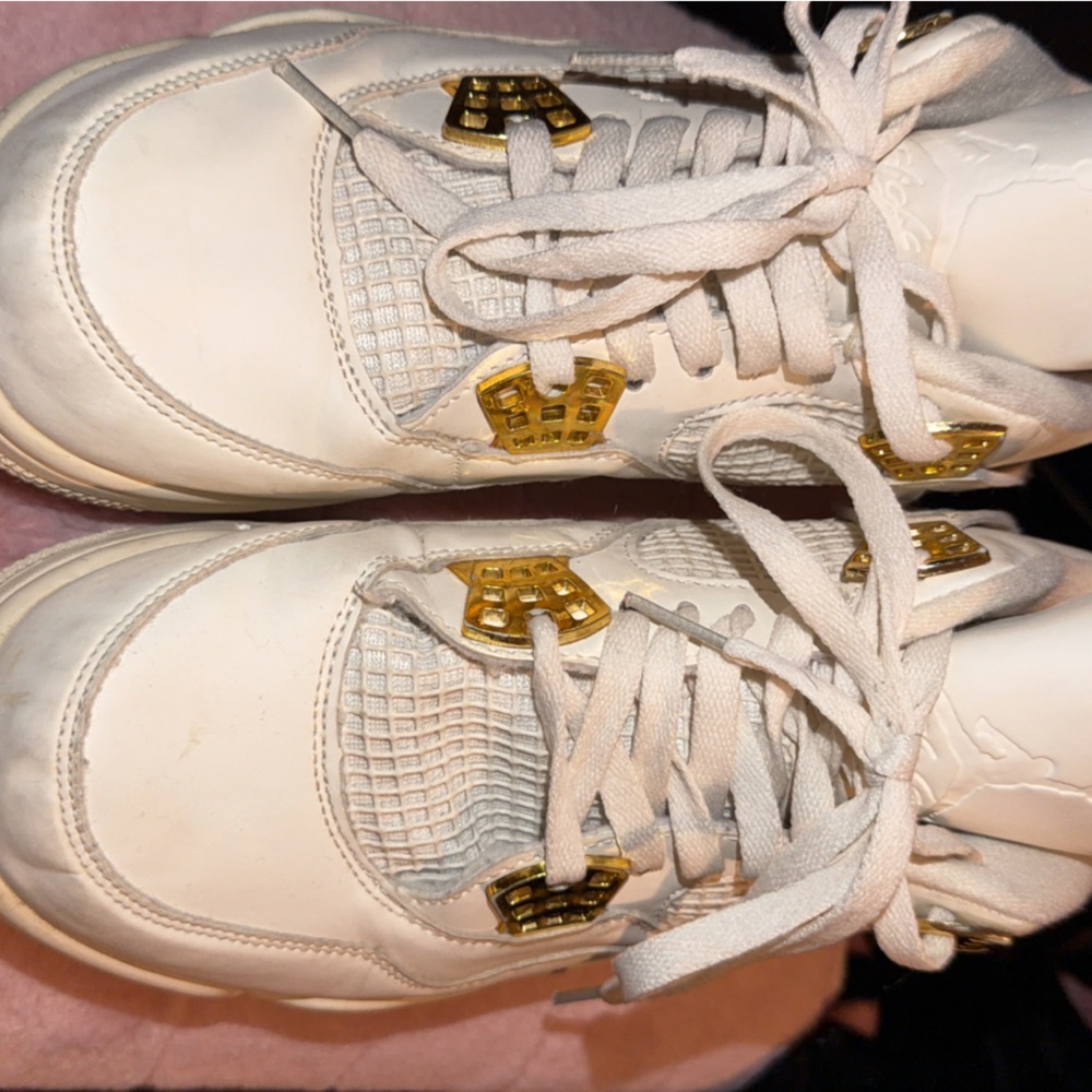Jordan Athletic Shoes in White and Gold